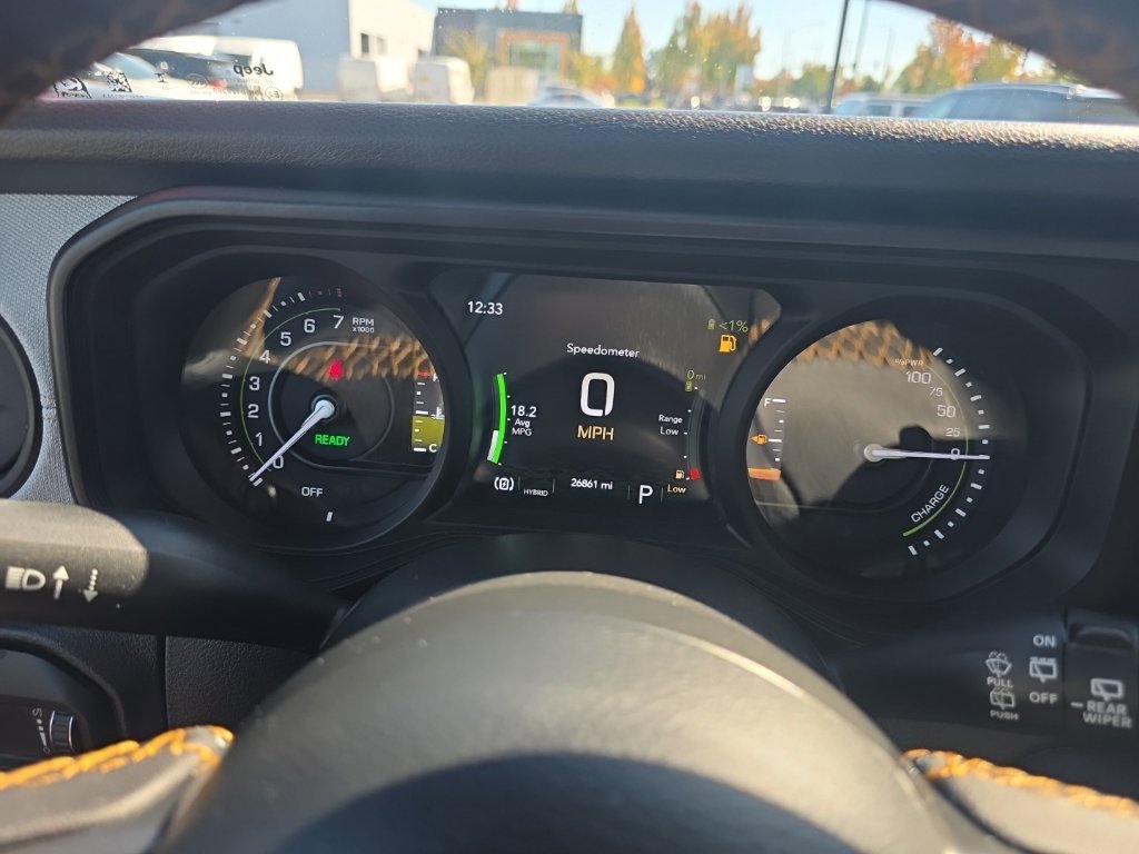 Used 2024 Jeep Wrangler Unlimited AWD/4WD image 17
