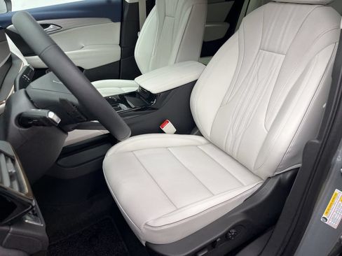 New 2026 Buick Envision Avenir AWD/4WD image 8