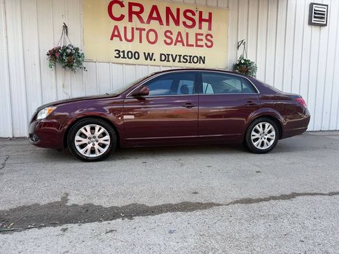 Used 2008 Toyota Avalon XLS FWD image 8