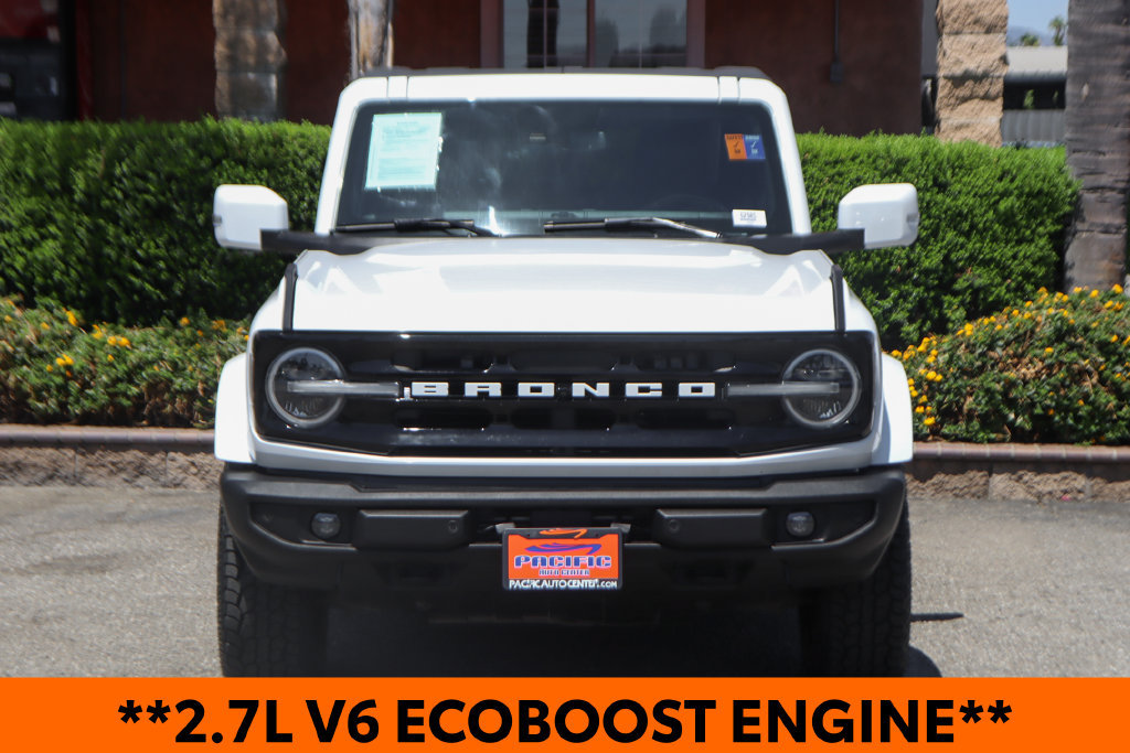 Used 2024 Ford Bronco Outer Banks AWD/4WD image 3