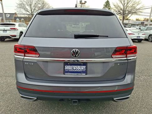 Used 2023 Volkswagen Atlas SE w/ Panoramic Sunroof Package image 5