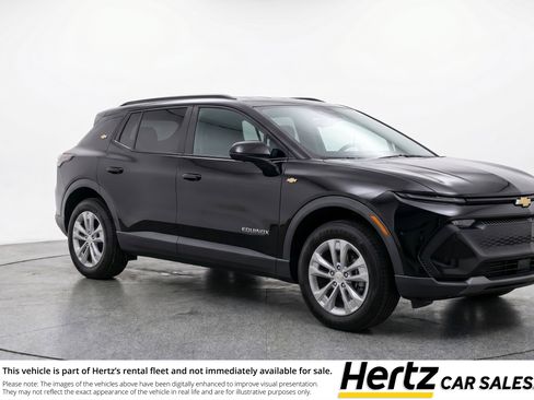 Used 2025 Chevrolet Equinox LT FWD image 1