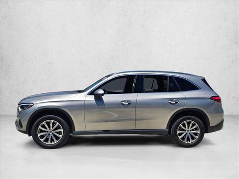 Certified 2023 Mercedes-Benz GLC 300 image 9