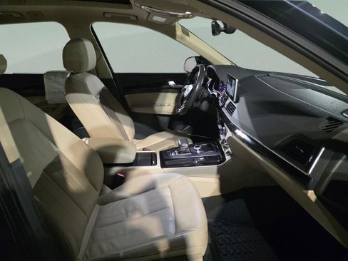 Used 2018 Audi Q5 Prestige w/ Prestige Package image 30