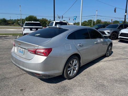 Used 2019 Chevrolet Malibu LT FWD image 3