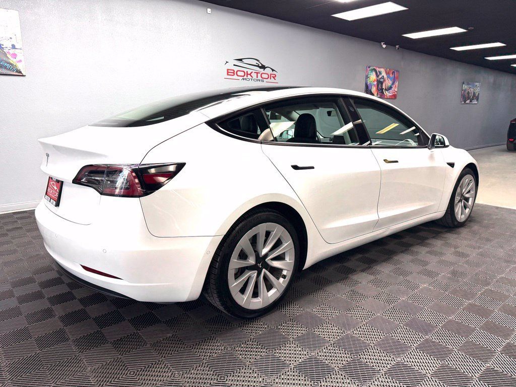 Used 2022 Tesla Model 3 RWD image 15