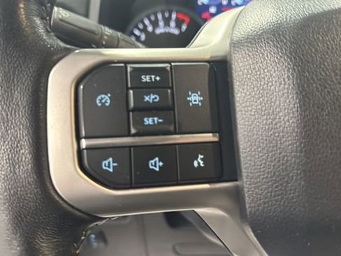 Used 2024 Ford Expedition Max XLT image 11