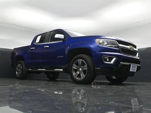 Used 2015 Chevrolet Colorado LT w/ Luxury Package RWD image 30