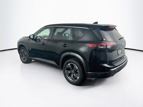 Used 2025 Nissan Rogue SV FWD image 5