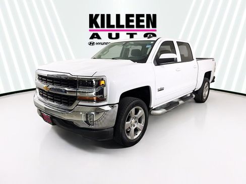 Used 2018 Chevrolet Silverado 1500 LT w/ Texas Edition image 3