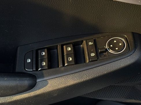 Used 2022 Kia Seltos LX AWD/4WD image 24