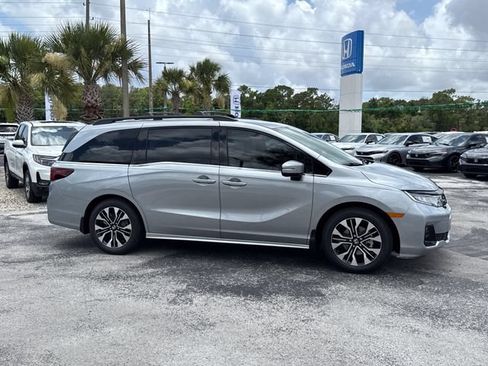 New 2026 Honda Odyssey Elite image 6