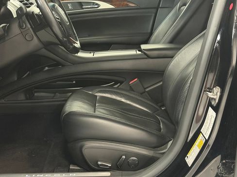Used 2017 Lincoln MKZ Reserve w/ Climate Package AWD/4WD image 11