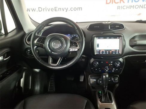 Certified 2022 Jeep Renegade Limited image 18