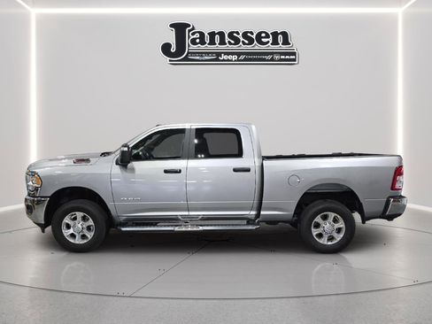 Used 2024 RAM 2500 Big Horn w/ Bed Utility Group AWD/4WD image 2