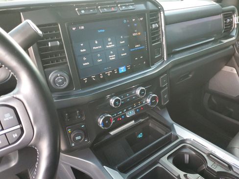 Used 2024 Ford F250 Lariat w/ Lariat Ultimate Package image 22