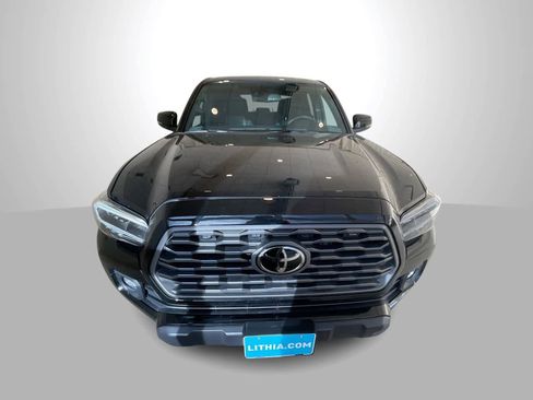 Used 2023 Toyota Tacoma TRD Off-Road w/ Black Out Package (TMS) image 3