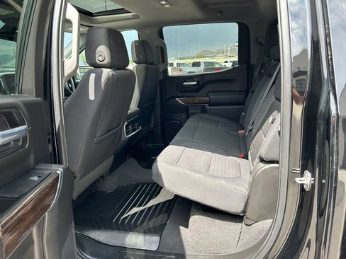 Used 2020 GMC Sierra 1500 Elevation w/ Elevation Value Package AWD/4WD image 9