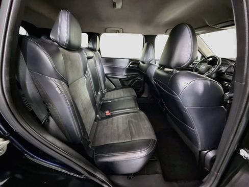 Used 2024 Mitsubishi Outlander SE FWD image 27