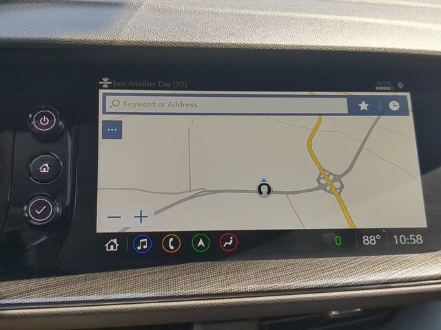 Used 2022 Buick Envision Essence w/ Technology Package II FWD image 19