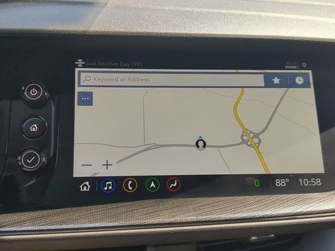Used 2022 Buick Envision Essence w/ Technology Package II FWD image 19