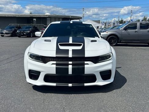 Used 2022 Dodge Charger SRT Hellcat w/ Harman/Kardon Audio Group RWD image 4