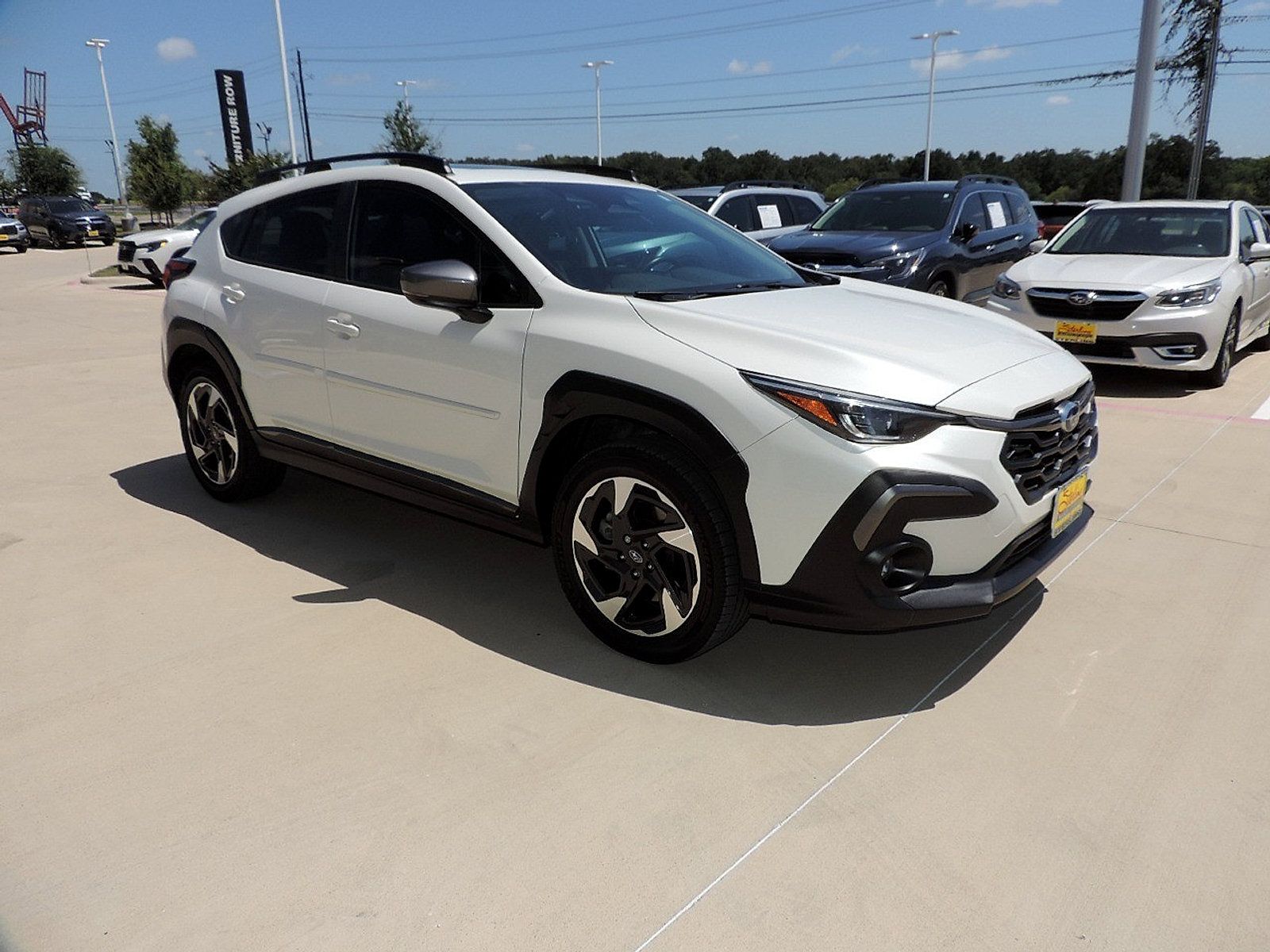 Certified 2024 Subaru Crosstrek 2.5i Limited w/ Crosstrek Mirror Package AWD/4WD image 3