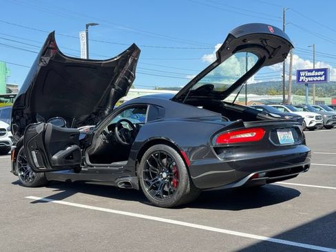 Used 2015 Dodge Viper w/ Quick Order Package 22J GT RWD image 11