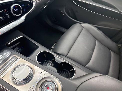 Used 2025 Genesis GV70 2.5T image 17