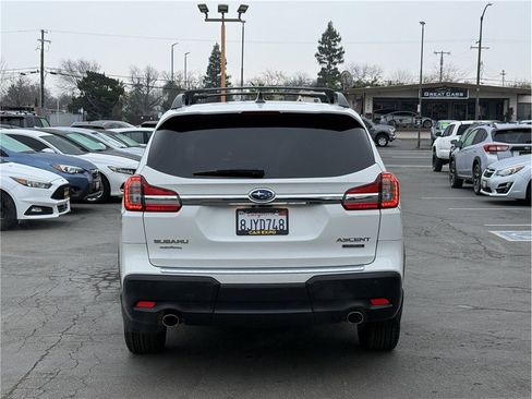Used 2019 Subaru Ascent Touring w/ Popular Package #3 image 5