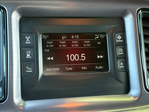 Used 2016 Dodge Challenger SXT image 14