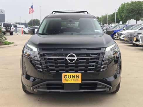 New 2026 Nissan Pathfinder SV FWD image 8