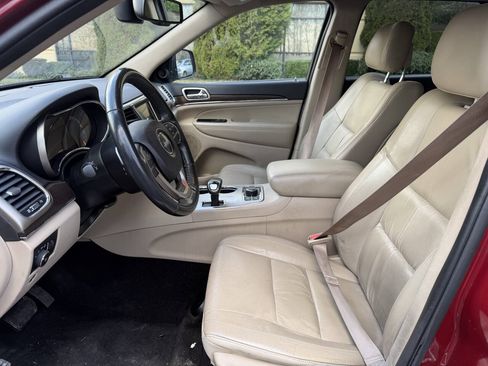 Used 2015 Jeep Grand Cherokee Limited AWD/4WD image 12