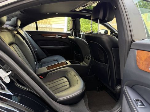 Used 2014 Mercedes-Benz CLS 550 4MATIC image 24
