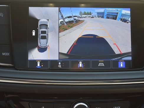 Used 2023 Buick Enclave Avenir w/ Avenir Technology Package FWD image 27