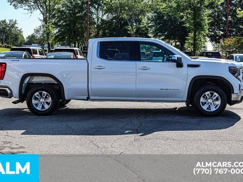Used 2023 GMC Sierra 1500 SLE AWD/4WD image 10