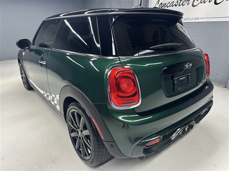 Used 2018 MINI Cooper S w/ Premium Package FWD image 4