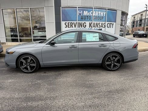New 2026 Honda Accord SE image 9