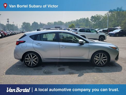 Used 2025 Subaru Impreza 2.0i Sport AWD/4WD image 6