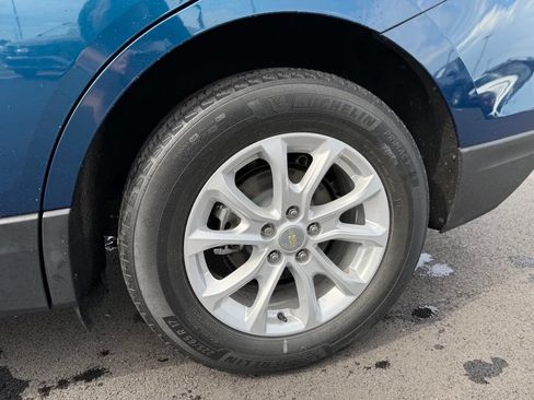 Used 2021 Chevrolet Equinox LT FWD image 31