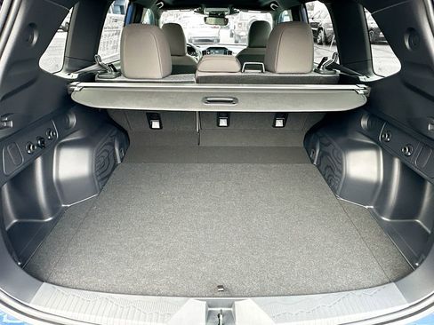 New 2026 Subaru Forester Premium image 32