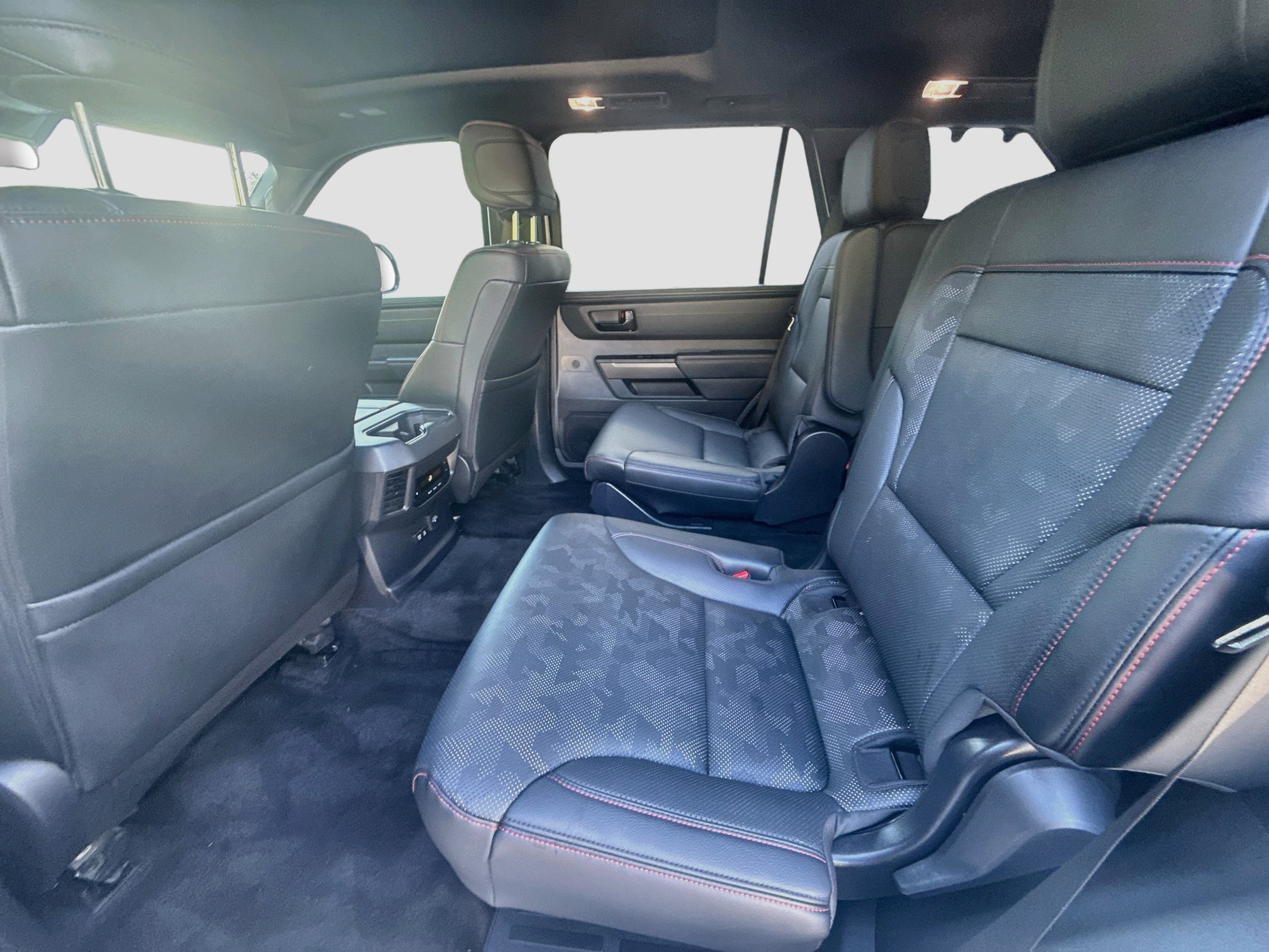 Used 2025 Toyota Sequoia TRD Pro AWD/4WD image 23