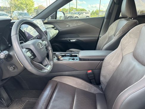 Used 2023 Lexus RX 350 FWD w/ Accessory Package (K3) image 16