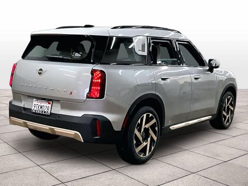 Certified 2025 MINI Cooper Countryman S image 15