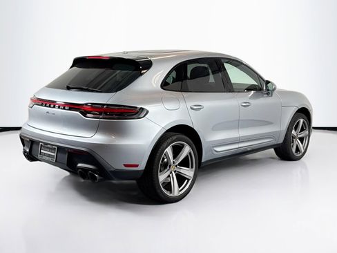 Used 2024 Porsche Macan image 9