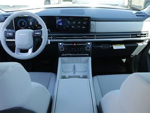 Certified 2026 Hyundai Santa Fe SEL image 19