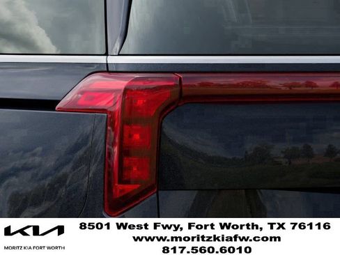 New 2026 Kia Carnival FWD image 11