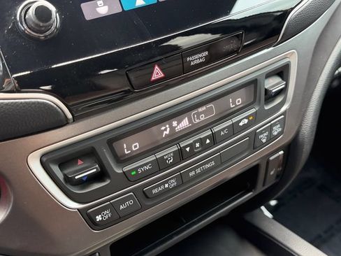 Used 2024 Honda Passport EX-L image 26