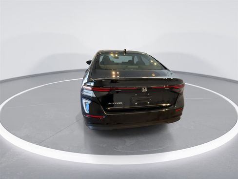 Used 2024 Honda Accord EX image 6