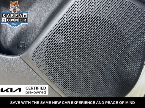 Certified 2025 Kia Soul LX w/ LX Technology Package FWD image 28